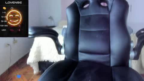 Snapshot of baileyadamss chatting on 02.17.25 IM BAILEY online show from 02.17.25