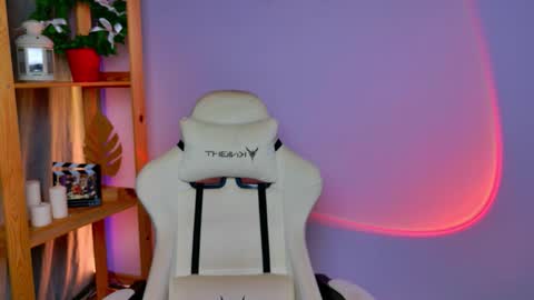 Elly online show from 02.03.26