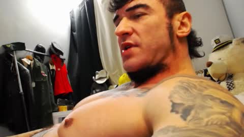 Snapshot of ballard_ chatting on 01.01.25 Bret Ballard online show from 01.01.25