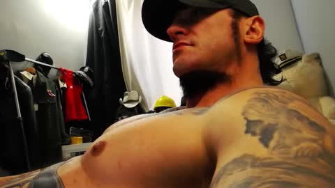 Snapshot of ballard_ chatting on 01.20.25 Bret Ballard online show from 01.20.25