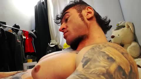 Snapshot of ballard_ chatting on 02.08.25 Bret Ballard online show from 02.08.25