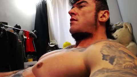 Snapshot of ballard_ chatting on 02.09.25 Bret Ballard online show from 02.09.25