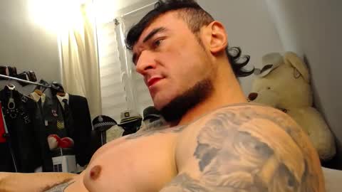 Snapshot of ballard_ chatting on 11.10.25 Bret Ballard online show from 11.10.25