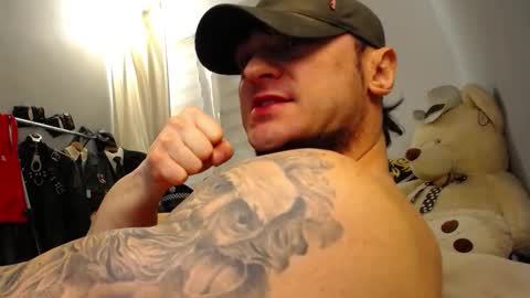 Snapshot of ballard_ chatting on 11.11.25 Bret Ballard online show from 11.11.25