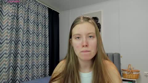 Kira online show from 02.08.25