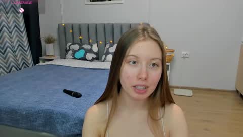 Kira online show from 02.10.25