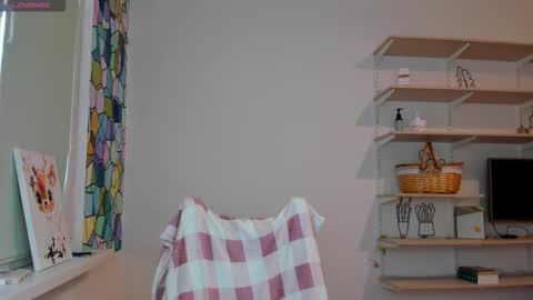 Kira online show from 09.17.25