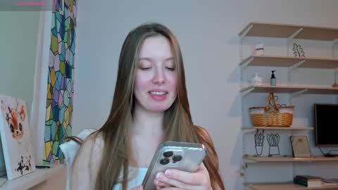 Kira online show from 10.17.25