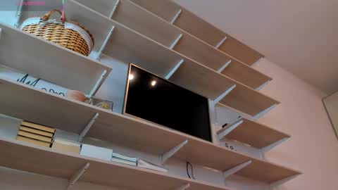 Kira online show from 01.14.26