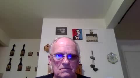 banana_hammock70 online show from 04.18.26