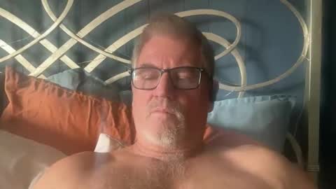 bapeter218 online show from 11.11.25