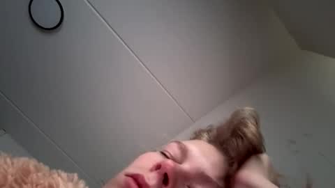 Snapshot of barbara53000 chatting on 09.22.25 charliejones online show from 09.22.25