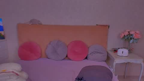 Barbie Kim online show from 12.08.24