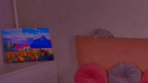 Barbie Kim online show from 01.19.25