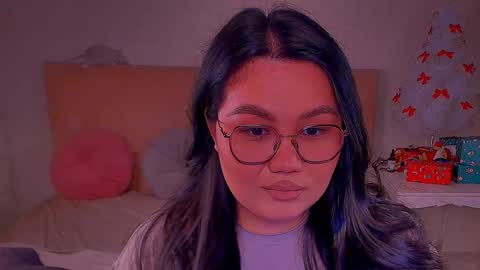 Barbie Kim online show from 02.02.25