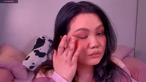 Barbie Kim online show from 11.08.25