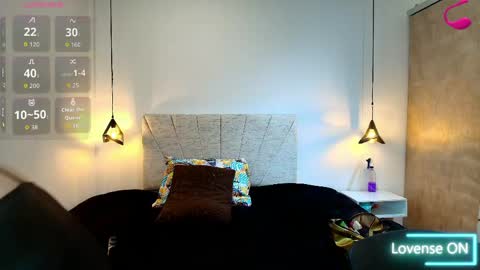 Snapshot of barbara_fox__ chatting on 05.27.26 B A R B A R A online show from 05.27.26
