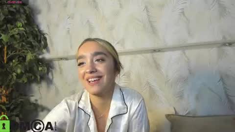 Snapshot of barbara_rogers chatting on 07.14.26 Barbara online show from 07.14.26