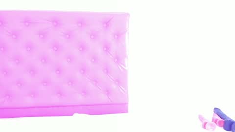 Barbie Hills online show from 01.11.25