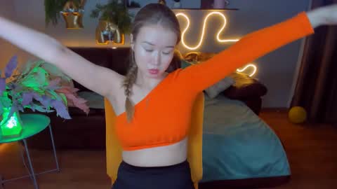 Barbara online show from 01.05.25