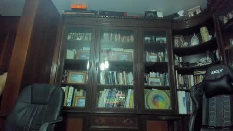 Snapshot of barbie_and_lituam chatting on 01.30.25 BarbieLituam online show from 01.30.25