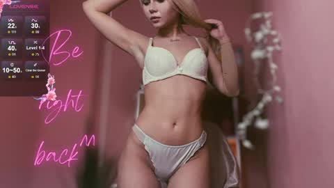 Lilli 3 online show from 03.27.26