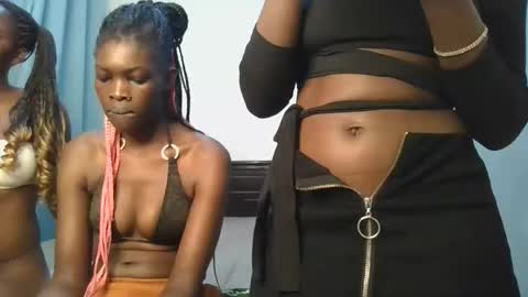 queen online show from 11.08.25