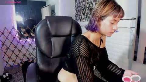 Snapshot of barbieambarx chatting on 07.18.26 Barbie online show from 07.18.26