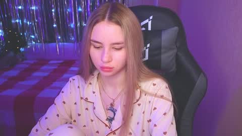 Eva online show from 12.31.24