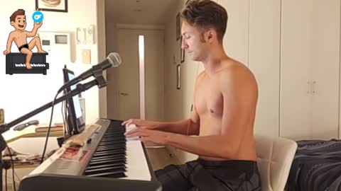 Snapshot of barebritpianist chatting on 09.18.25 BareBritPianist online show from 09.18.25