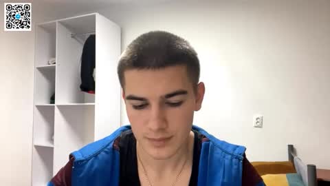 Snapshot of barepulse chatting on 12.01.25 Eric online show from 12.01.25