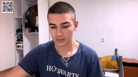 Snapshot of barepulse chatting on 12.21.25 Eric online show from 12.21.25