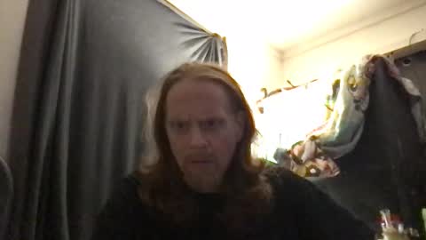 Snapshot of barrett4200 chatting on 06.05.26 barrett4200 online show from 06.05.26