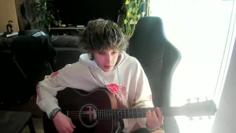 Snapshot of bashful4200 chatting on 02.12.26 ryan online show from 02.12.26