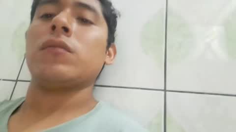 Snapshot of basic2001 chatting on 02.01.25 Marcos online show from 02.01.25