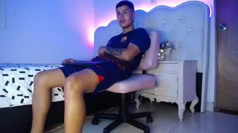 Snapshot of bastian_jonnes chatting on 09.20.25 Bastian online show from 09.20.25
