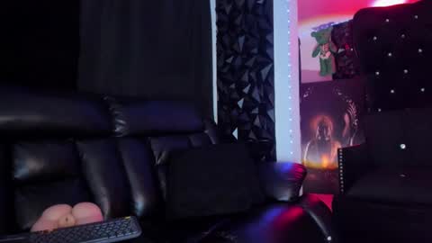 bastian online show from 11.19.25