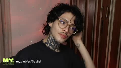 Snapshot of bastiel_ chatting on 04.25.26 Bastiel online show from 04.25.26