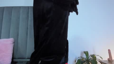    online show from 01.18.25