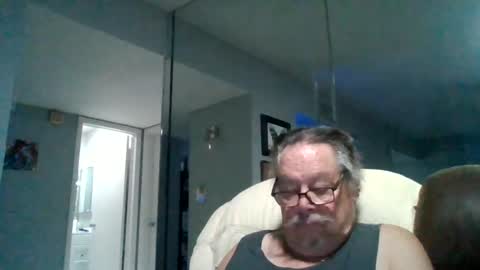 Single Grandpa in Florida. Love to C2C and have Fun Privately online show from 06.23.26