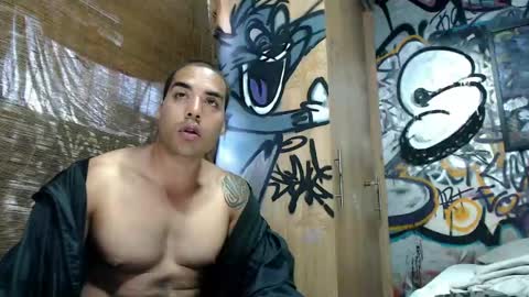 Justin online show from 04.12.26