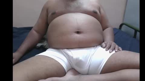 Snapshot of bbcsmith27 chatting on 10.06.25 smith online show from 10.06.25