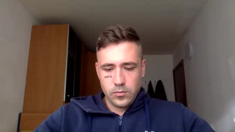 Snapshot of bbnamelezz chatting on 10.25.25 BB Namelezz online show from 10.25.25