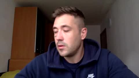 Snapshot of bbnamelezz chatting on 11.06.25 BB Namelezz online show from 11.06.25