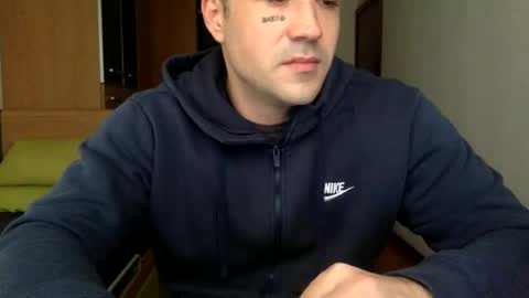 Snapshot of bbnamelezz chatting on 02.04.26 BB Namelezz online show from 02.04.26