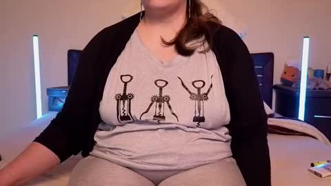 Love online show from 12.19.25