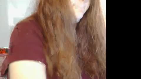 Snapshot of bbwliger95 chatting on 05.18.26 BBWLiger95 online show from 05.18.26