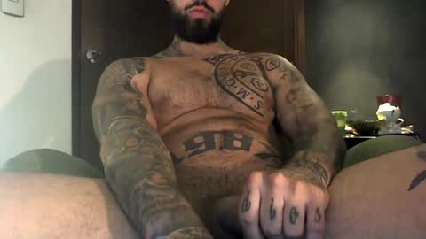 Snapshot of bby044 chatting on 01.18.25 bby044 online show from 01.18.25