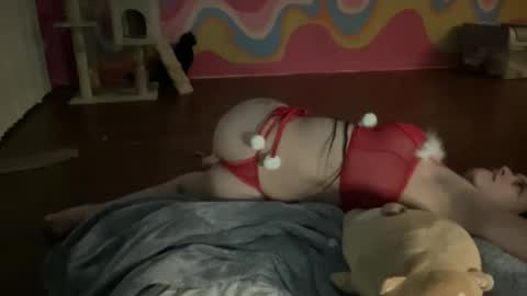 Snapshot of bbyangelyoga chatting on 12.12.24 bbyangelyoga online show from 12.12.24