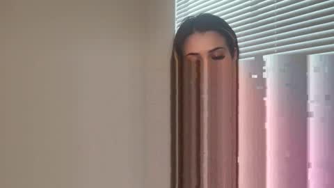 Snapshot of bbyjuujuu chatting on 01.22.25 bbyjuujuu online show from 01.22.25